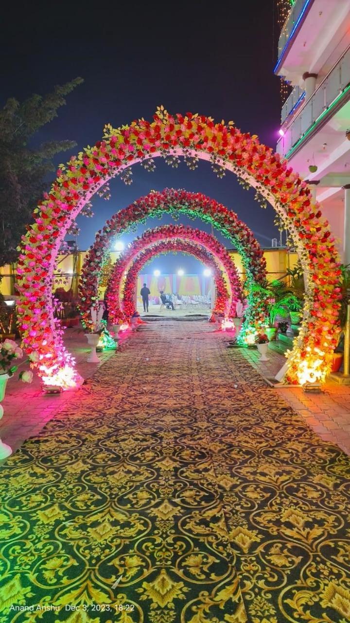 Отель Shree R.C.Vatika Motihari Экстерьер фото